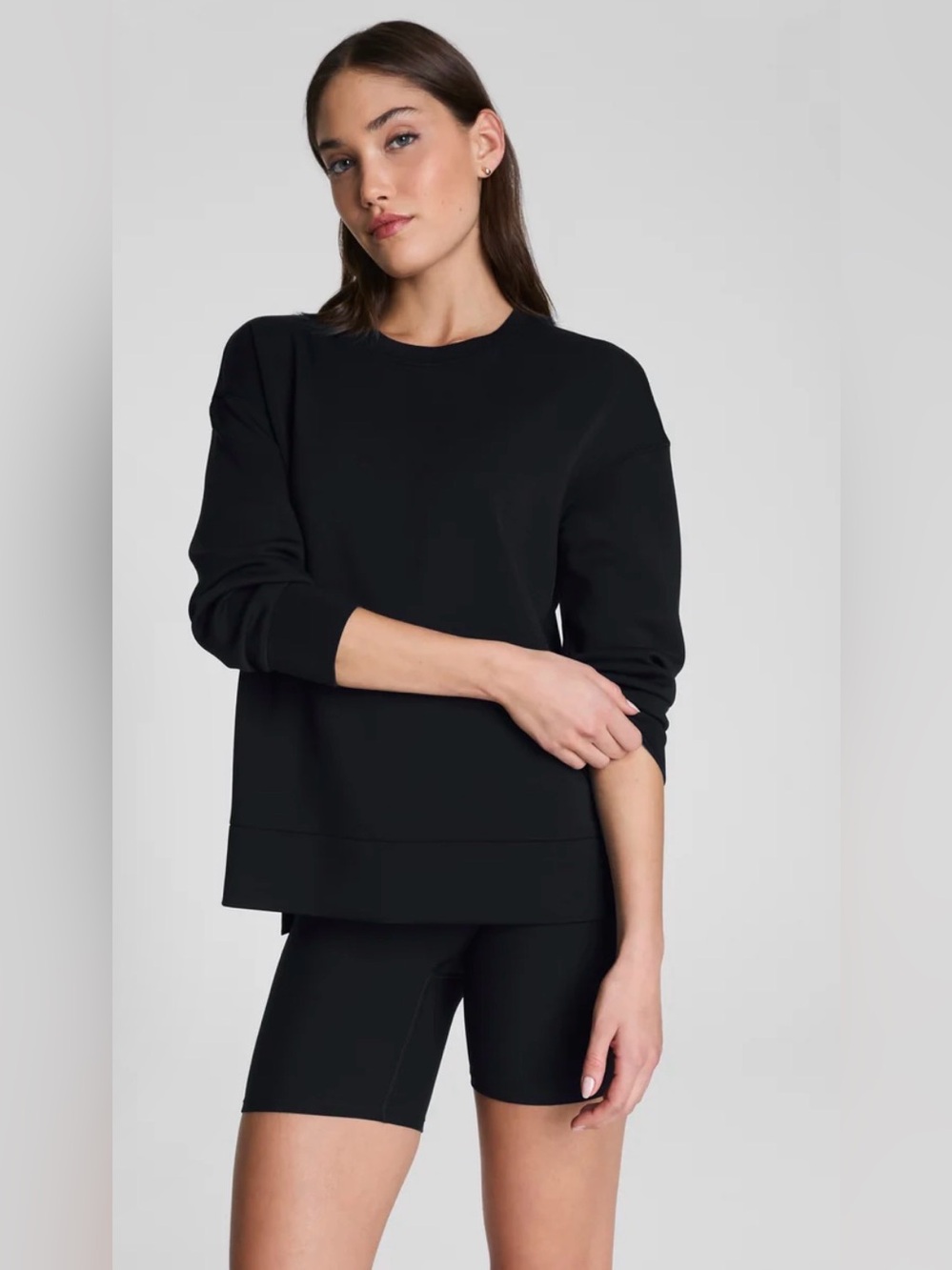 SPANX Airessentials Black Crewneck tunic Sweatshirt